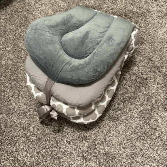 Butterfly Adjustable Nursing pillow. - Picture 6 of 6